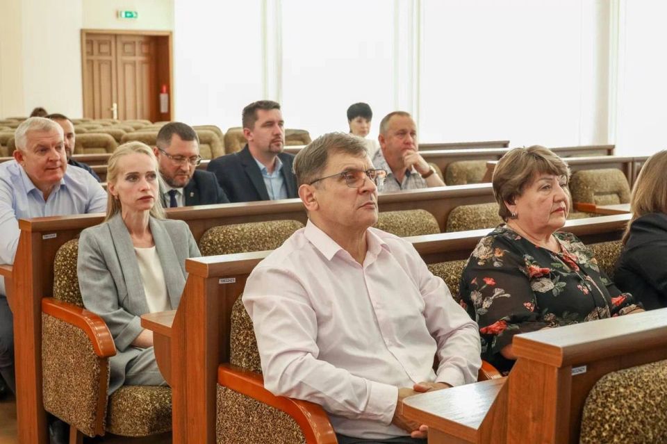 Роман Лысенко: Принял участие в публичных слушаниях по законопроекту об исполнении бюджета ЛНР за 2024 год Роман Лысенко: Принял участие в публичных слушаниях по законопроекту об исполнении бюджета ЛНР за 2024 год