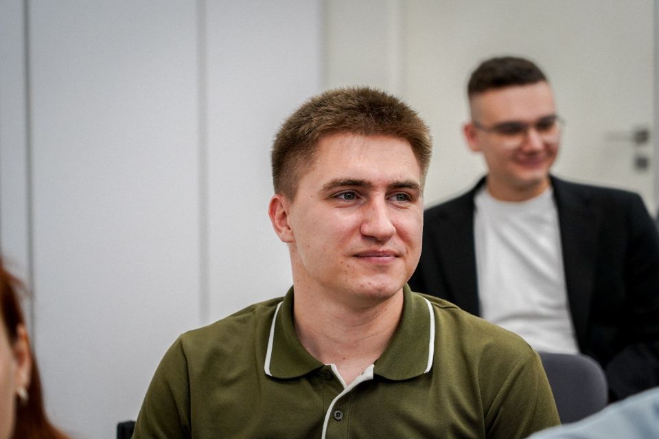 Совершенно секретно!. Но вам расскажем За каждым крупным событием стоят люди, которые трудятся, чтобы итоговый результат не подвёл Совершенно секретно!. Но вам расскажем За каждым крупным событием стоят люди, которые трудятся, чтобы итоговый результат не подвёл