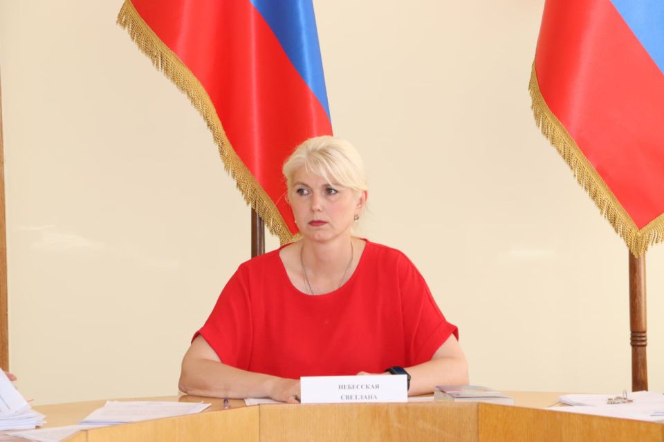 В Администрации Стаханова рассмотрели дела об административных правонарушениях в отношении несовершеннолетних и их родителей В Администрации Стаханова рассмотрели дела об административных правонарушениях в отношении несовершеннолетних и их родителей