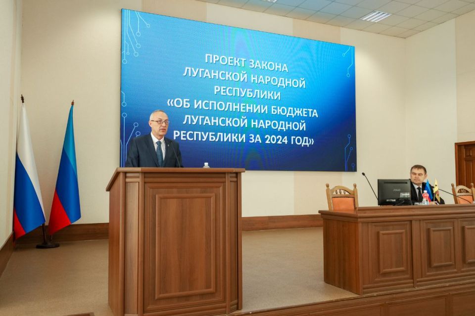 Галина Дуброва: В Луганске состоялись публичные слушания по проекту закона "Об исполнении бюджета ЛНР за 2024 год", в которых я приняла участие Галина Дуброва: В Луганске состоялись публичные слушания по проекту закона "Об исполнении бюджета ЛНР за 2024 год", в которых я приняла участие