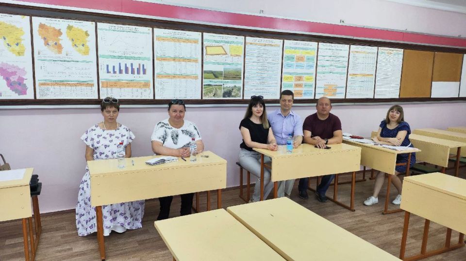 Представитель Росреестра ЛНР возглавила итоговую аттестацию будущих кадастровых специалистов Представитель Росреестра ЛНР возглавила итоговую аттестацию будущих кадастровых специалистов