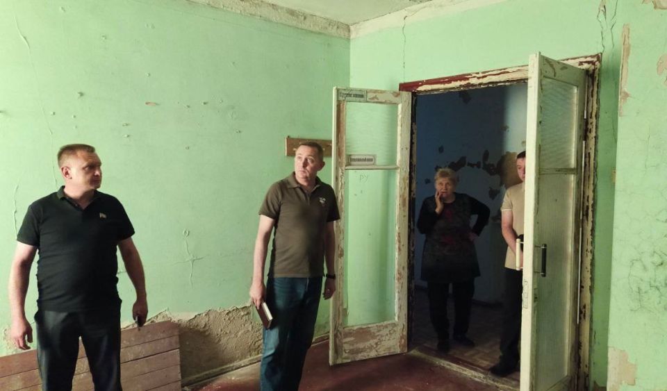 Андрей Губарев: По итогам выездного приема посетил МБУ «Дворец культуры» города Горское Андрей Губарев: По итогам выездного приема посетил МБУ «Дворец культуры» города Горское