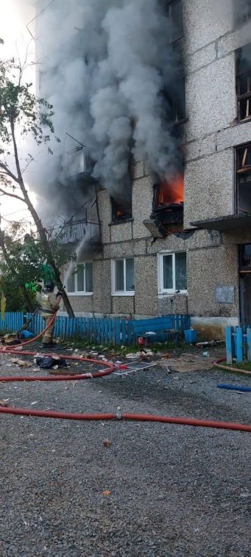 Что стало причиной использования газового баллона в Ивделе? Сотрудница УК рассказала нам, что у погибшего мужчины были долги за электроэнергию, которую отключили в квартире Что стало причиной использования газового баллона в Ивделе? Сотрудница УК рассказала нам, что у погибшего мужчины были долги за электроэнергию, которую отключили в квартире