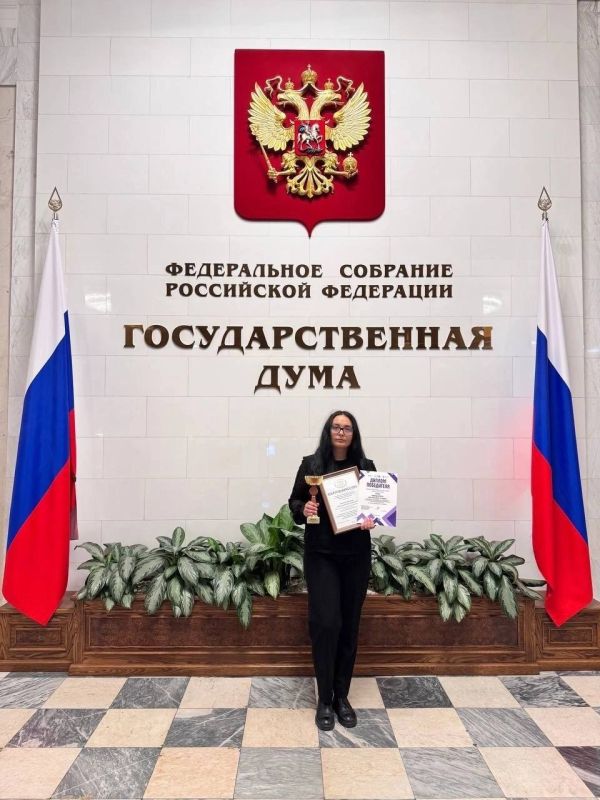 Луганские библиотекари приняли участие в очной образовательной сессии «Читай во имя Zавтра» в Москве Луганские библиотекари приняли участие в очной образовательной сессии «Читай во имя Zавтра» в Москве