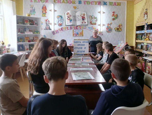 В библиотеке с. Первозвановка был проведен час памяти и мужества "Их именами названы улицы села" В библиотеке с. Первозвановка был проведен час памяти и мужества "Их именами названы улицы села"