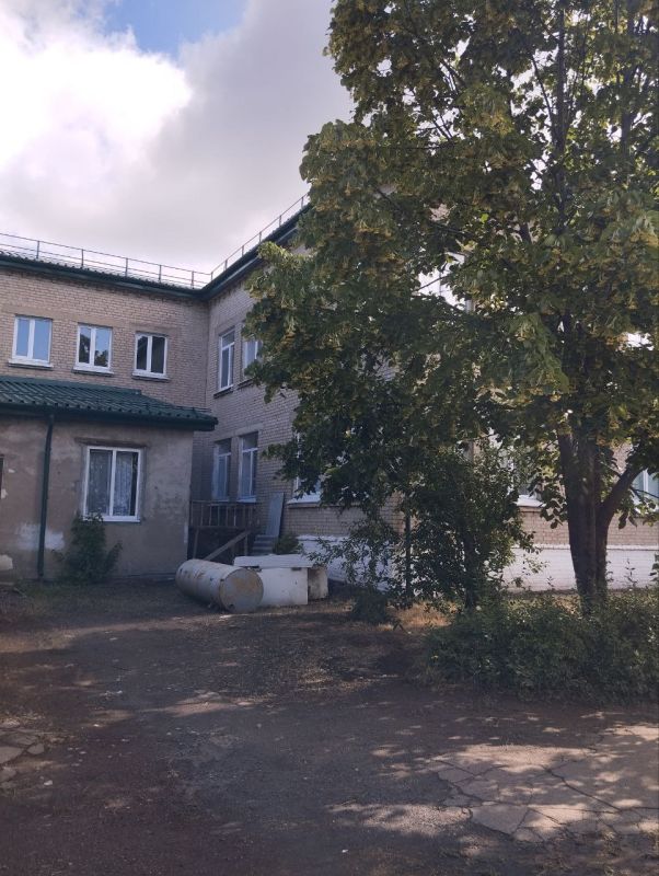 В ГБДОУ ЛНР «Краснолучский ясли-сад № 53 «Звездочка» в рамках выполнения мероприятий специального инфраструктурного проекта в 2025 году подрядной организацией шефа-региона Республики Башкортостан начались работы по замене... В ГБДОУ ЛНР «Краснолучский ясли-сад № 53 «Звездочка» в рамках выполнения мероприятий специального инфраструктурного проекта в 2025 году подрядной организацией шефа-региона Республики Башкортостан начались работы по замене...