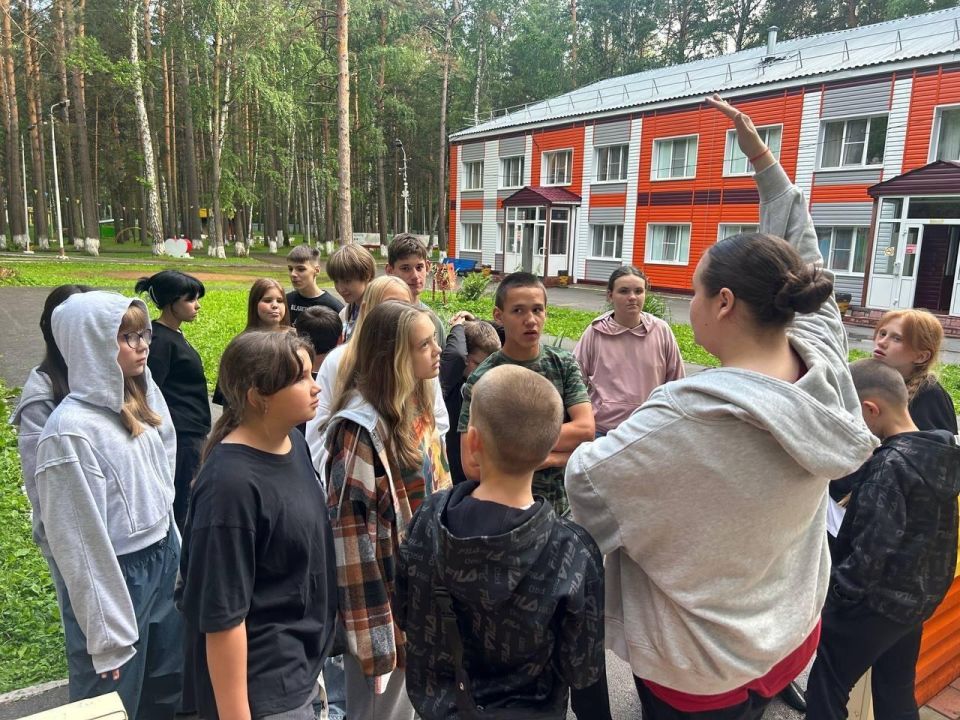 88 ребят из ЛНР приехали на отдых в Новосибирскую область 88 ребят из ЛНР приехали на отдых в Новосибирскую область