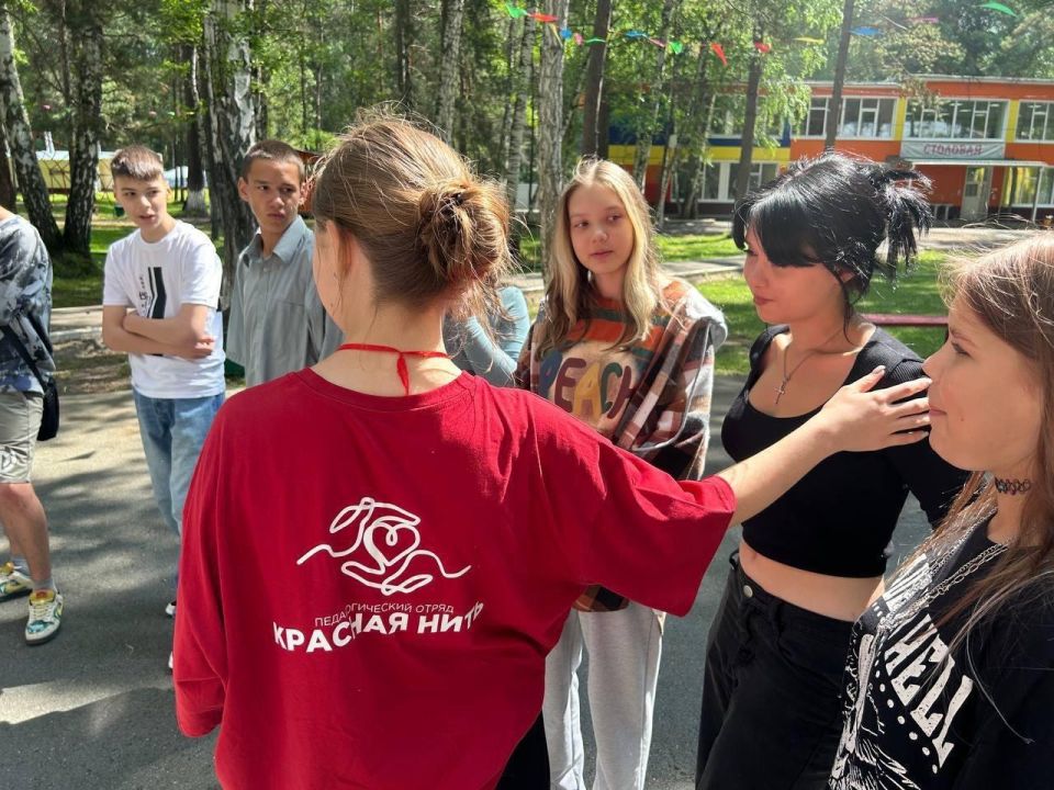 88 ребят из ЛНР приехали на отдых в Новосибирскую область 88 ребят из ЛНР приехали на отдых в Новосибирскую область