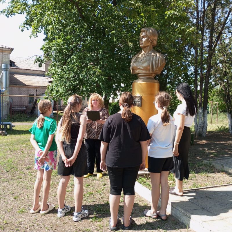 В Успенском городском доме культуры состоялся час мужества для детей В Успенском городском доме культуры состоялся час мужества для детей