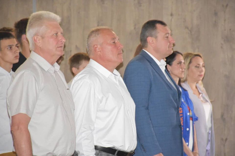 Сергей Козенко: Сегодня на базе Краснодонского ордена Дружбы народов музея «Молодая гвардия» состоялся форум «Молодость в действии: ДВИЖЕНИЕ ПЕРВЫХ», посвященный важной роли муниципальной службы в развитии городов и регионов Сергей Козенко: Сегодня на базе Краснодонского ордена Дружбы народов музея «Молодая гвардия» состоялся форум «Молодость в действии: ДВИЖЕНИЕ ПЕРВЫХ», посвященный важной роли муниципальной службы в развитии городов и регионов