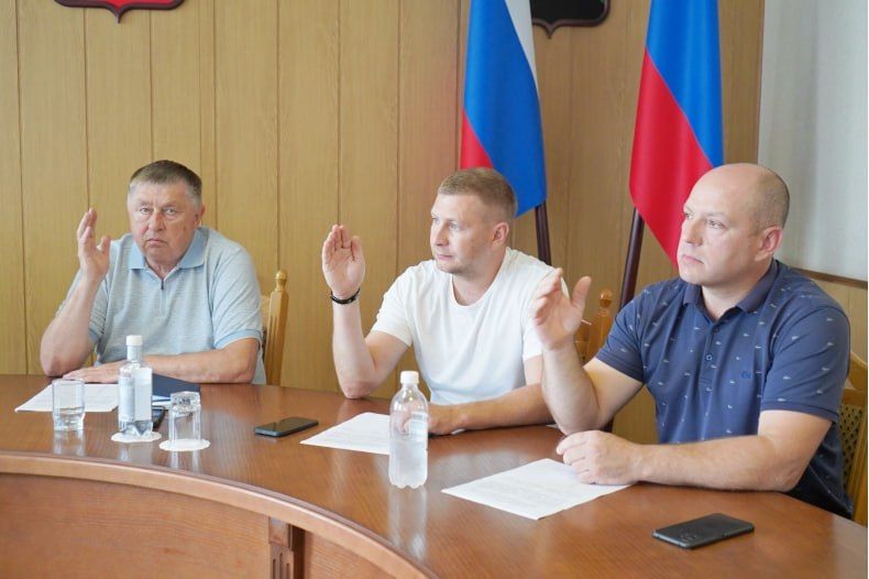 Состоялось Заседание постоянной комиссии Совета депутатов по социально-экономическому развитию и вопросам ЖКХ Состоялось Заседание постоянной комиссии Совета депутатов по социально-экономическому развитию и вопросам ЖКХ