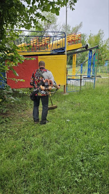 Чистота парка способствует созданию более здоровой городской среды! Чистота парка способствует созданию более здоровой городской среды!