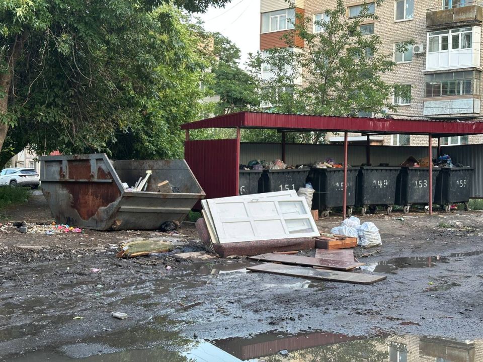 Андрей Рубанцов: Уважаемые ровенчане!. В который раз обращаюсь ко всем жителям нашего городского округа с призывом правильно утилизировать крупногабаритный мусор!!! Благоустройство и чистота во дворах ваших домов зависят от... Андрей Рубанцов: Уважаемые ровенчане!. В который раз обращаюсь ко всем жителям нашего городского округа с призывом правильно утилизировать крупногабаритный мусор!!! Благоустройство и чистота во дворах ваших домов зависят от...
