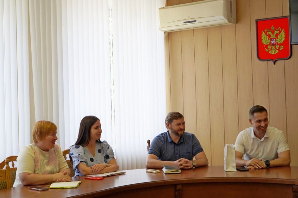 Андрей Сухачев: В наш округ прибыла делегация Молодежного парламента Красноярского края при Законодательном собрании Красноярского края Андрей Сухачев: В наш округ прибыла делегация Молодежного парламента Красноярского края при Законодательном собрании Красноярского края