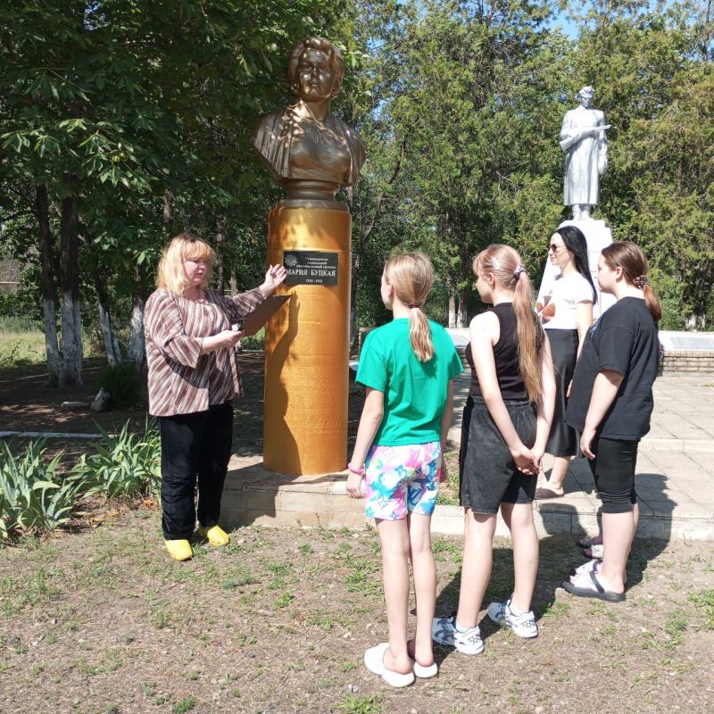 В Успенском городском доме культуры состоялся час мужества для детей В Успенском городском доме культуры состоялся час мужества для детей