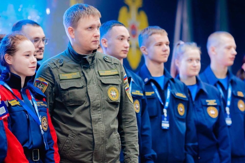 Поздравление с Днём молодёжи члена ОП РФ, руководителя ВСКС Евгения Козеева Поздравление с Днём молодёжи члена ОП РФ, руководителя ВСКС Евгения Козеева
