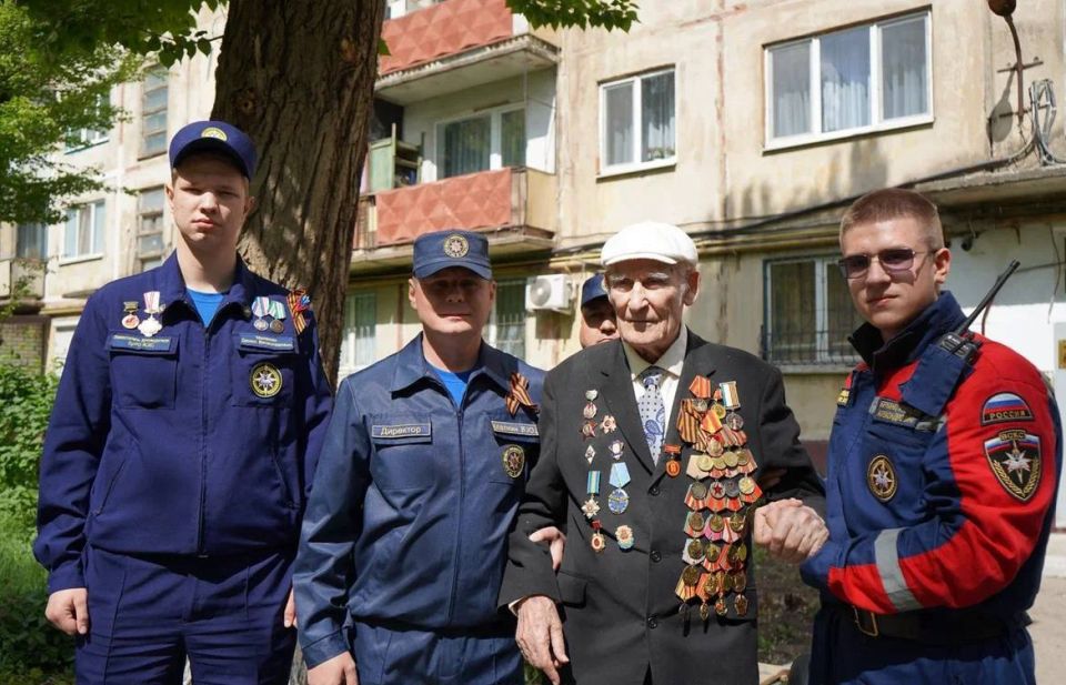 Поздравление с Днём молодёжи члена ОП РФ, руководителя ВСКС Евгения Козеева Поздравление с Днём молодёжи члена ОП РФ, руководителя ВСКС Евгения Козеева