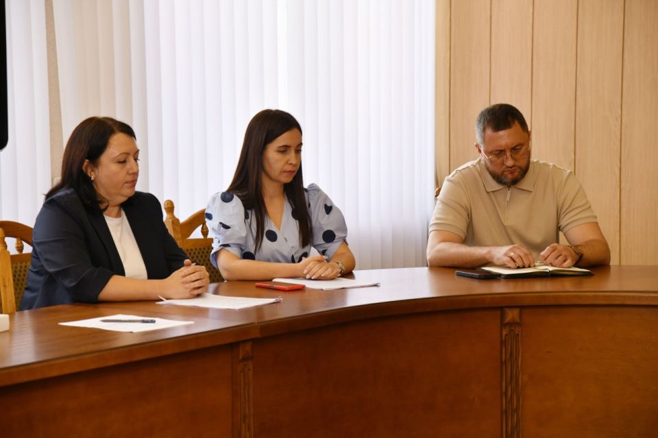 Заседание постоянной комиссии Совета депутатов по правовой политике и связям с общественностью утвердила отчет об исполнении бюджета Заседание постоянной комиссии Совета депутатов по правовой политике и связям с общественностью утвердила отчет об исполнении бюджета