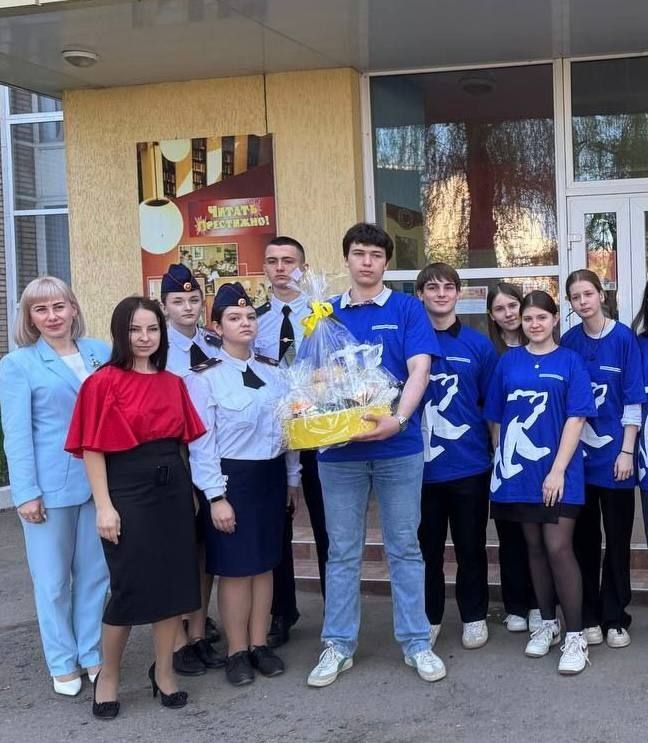 Инна Швенк: С Днем Молодёжи, дорогие юноши и девушки! Инна Швенк: С Днем Молодёжи, дорогие юноши и девушки!