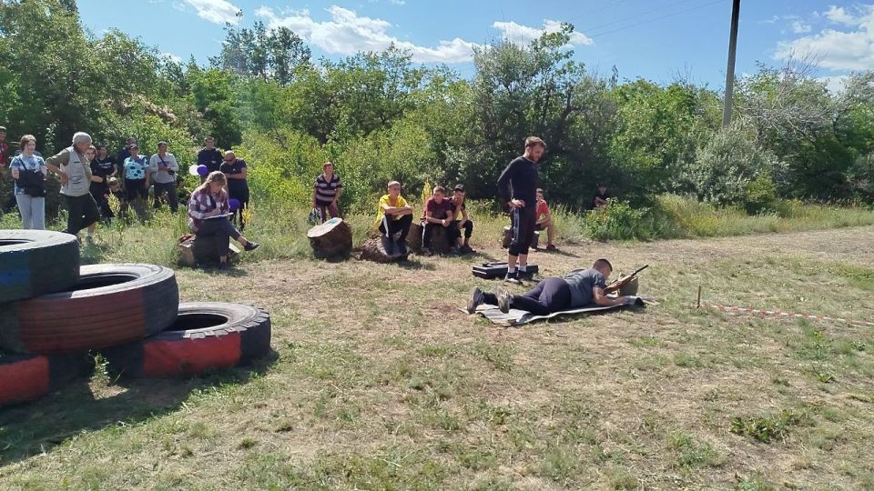 28 июня в пгт Ящиково в рамках празднования Дня молодёжи прошли захватывающие спортивные соревнования по стрельбе «Ворошиловский стрелок - 2025» 28 июня в пгт Ящиково в рамках празднования Дня молодёжи прошли захватывающие спортивные соревнования по стрельбе «Ворошиловский стрелок - 2025»