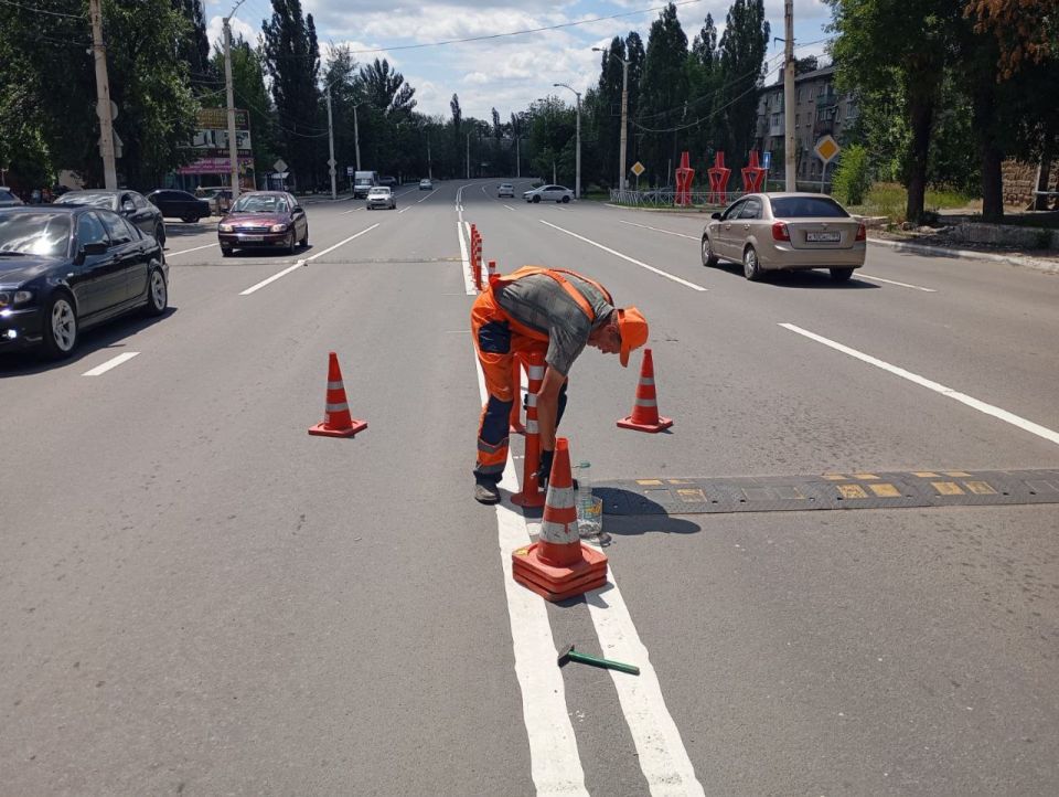 Продолжаем освещать работу коммунальных служб! Продолжаем освещать работу коммунальных служб!