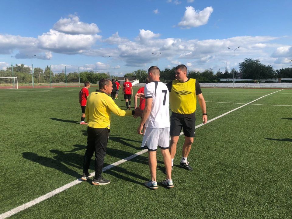 В Перевальске продолжаются игры открытого Первенства по футболу! В Перевальске продолжаются игры открытого Первенства по футболу!