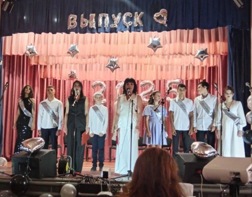 Выпускные в Новопсковском округе: Прощай, школа! Здравствуй, будущее! Выпускные в Новопсковском округе: Прощай, школа! Здравствуй, будущее!