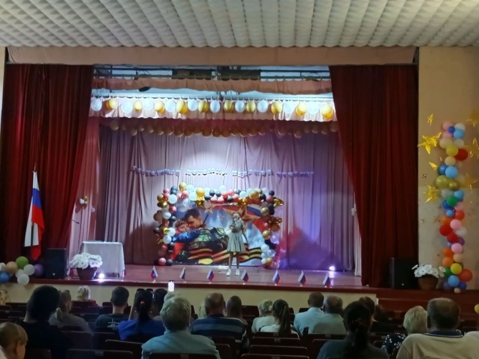 В Юрьевском городском доме культуры состоялся отчетный концерт В Юрьевском городском доме культуры состоялся отчетный концерт
