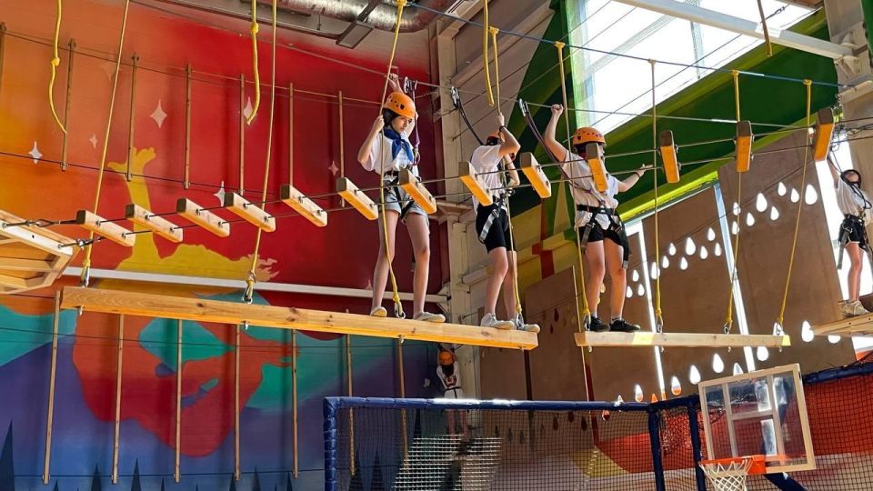 Спортивно-оздоровительный комплекс Армада посетили дети из Беловодского МО Спортивно-оздоровительный комплекс Армада посетили дети из Беловодского МО