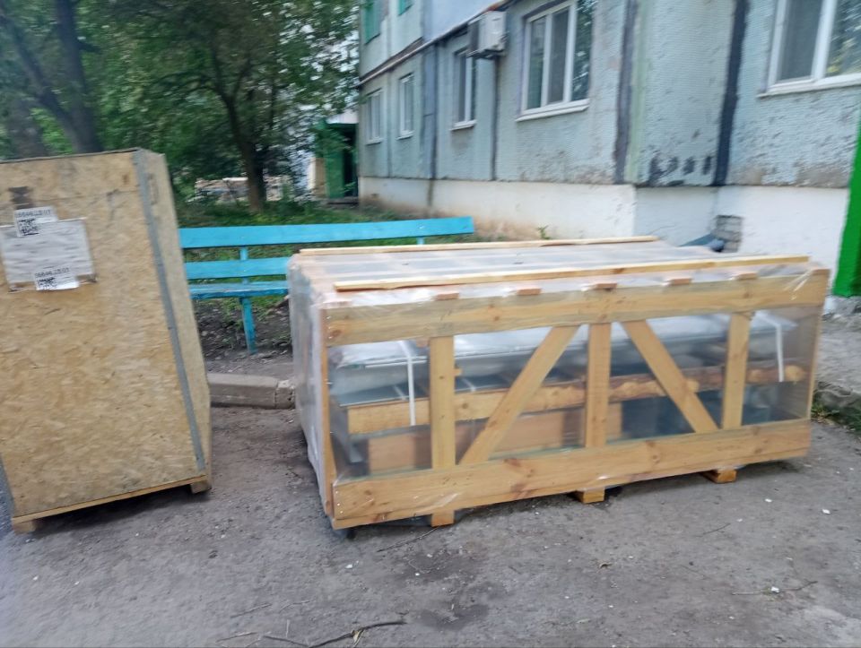 В городском округе город Ровеньки продолжаются работы по установке новых лифтов В городском округе город Ровеньки продолжаются работы по установке новых лифтов