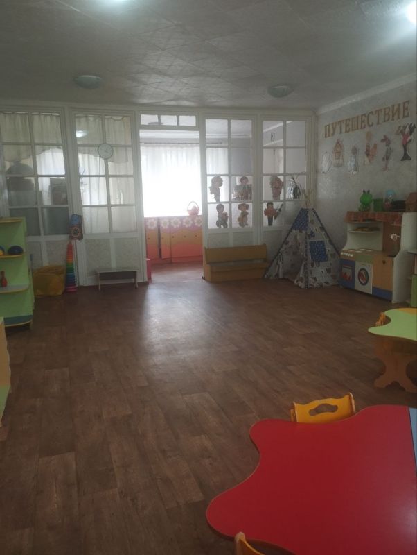 В рамках подготовки к новому учебному году в Ровеньковском ясли-саду «Ладушки» осуществлен ремонт медицинского кабинета и полового покрытия специализированной группы В рамках подготовки к новому учебному году в Ровеньковском ясли-саду «Ладушки» осуществлен ремонт медицинского кабинета и полового покрытия специализированной группы