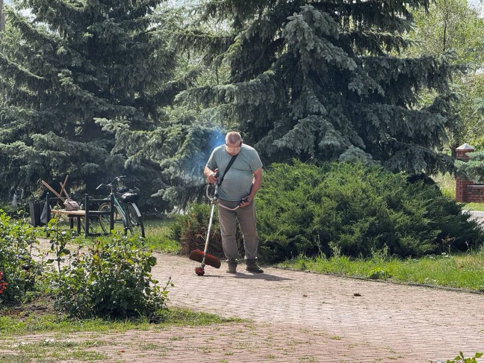 Сергей Колягин: В городе Первомайске прошел ряд уборочных мероприятий, инициированных трудовыми коллективами населенного пункта Сергей Колягин: В городе Первомайске прошел ряд уборочных мероприятий, инициированных трудовыми коллективами населенного пункта