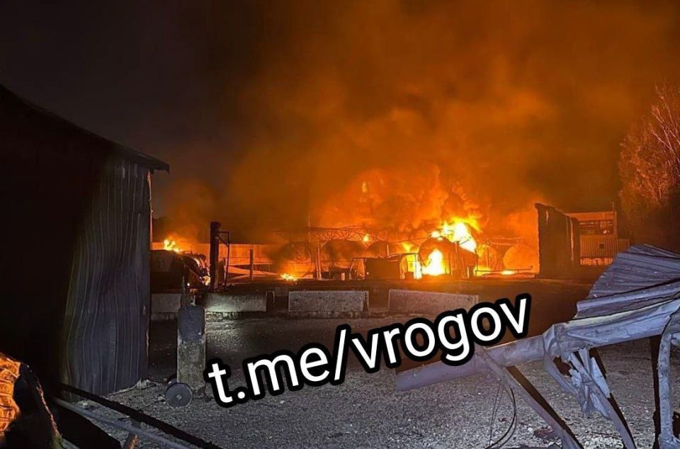 Помимо троих убитых гражданских в Ижевске, ВСУ сегодня также убили 18-летнего парня в ЛНР Помимо троих убитых гражданских в Ижевске, ВСУ сегодня также убили 18-летнего парня в ЛНР