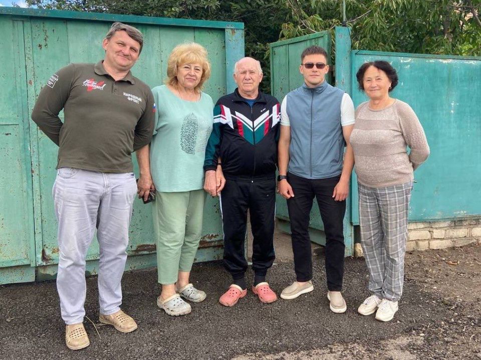 Активисты «ЕДИНОЙ РОССИИ» поздравили ветерана боевых действий с. Николаевка с памятным днём Активисты «ЕДИНОЙ РОССИИ» поздравили ветерана боевых действий с. Николаевка с памятным днём