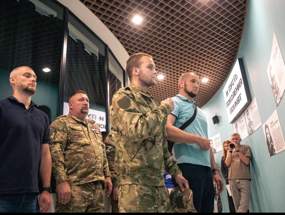 Максим Величко: Сегодня в Луганской Народной Республике почтили память защитников Отечества в рамках Дня ветерана боевых действий Максим Величко: Сегодня в Луганской Народной Республике почтили память защитников Отечества в рамках Дня ветерана боевых действий