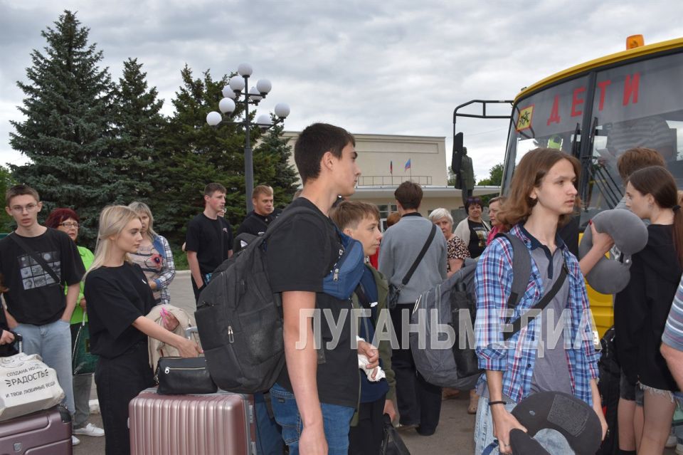 Учащиеся 8-11 классов школ Первомайского городского округа принимают участие в проекте «Университетские смены» Учащиеся 8-11 классов школ Первомайского городского округа принимают участие в проекте «Университетские смены»