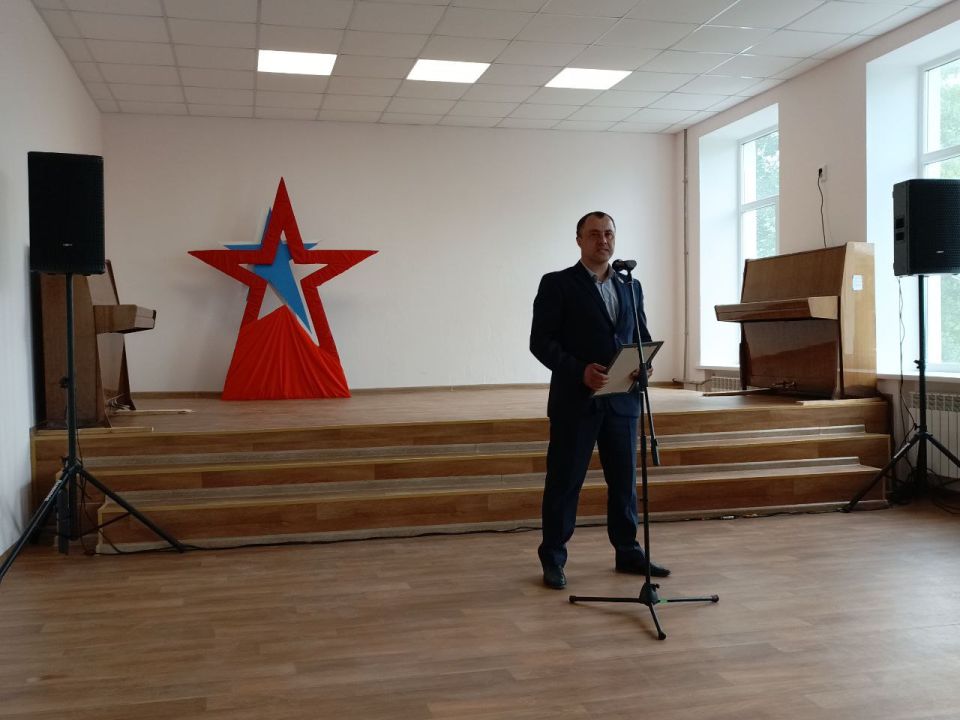 Депутаты Совета приняли участие в праздничном концерте в честь освобождения Лисичанска Депутаты Совета приняли участие в праздничном концерте в честь освобождения Лисичанска