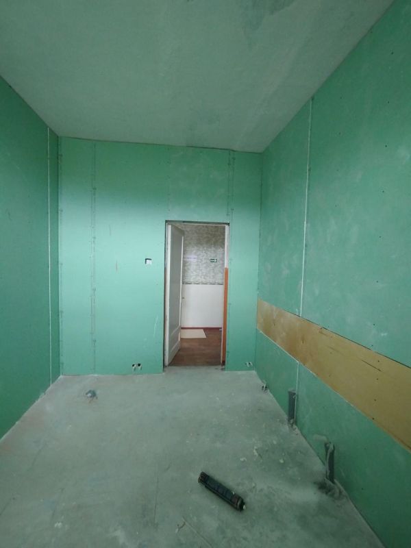 В Кабычевской школе Марковского муниципального округа ЛНР приступили к отделке стен В Кабычевской школе Марковского муниципального округа ЛНР приступили к отделке стен