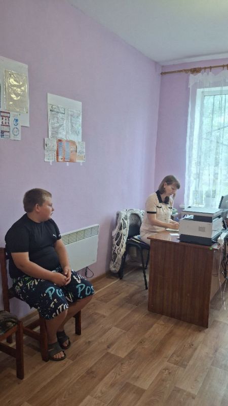 Специалисты Меловской ЦРМБ ЛНР , провели выездной осмотр детского населения в с.Зориковка Специалисты Меловской ЦРМБ ЛНР , провели выездной осмотр детского населения в с.Зориковка