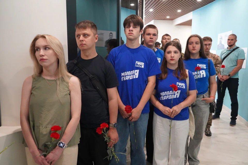 Вечная память Героям: Открытие Стены памяти героям СВО в Доме молодежи Вечная память Героям: Открытие Стены памяти героям СВО в Доме молодежи