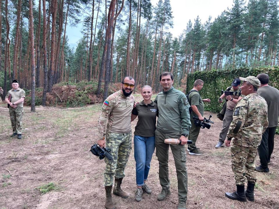 Друзья, сегодня мы отмечаем тот день, когда магия телевидения стала частью нашей жизни! Друзья, сегодня мы отмечаем тот день, когда магия телевидения стала частью нашей жизни!
