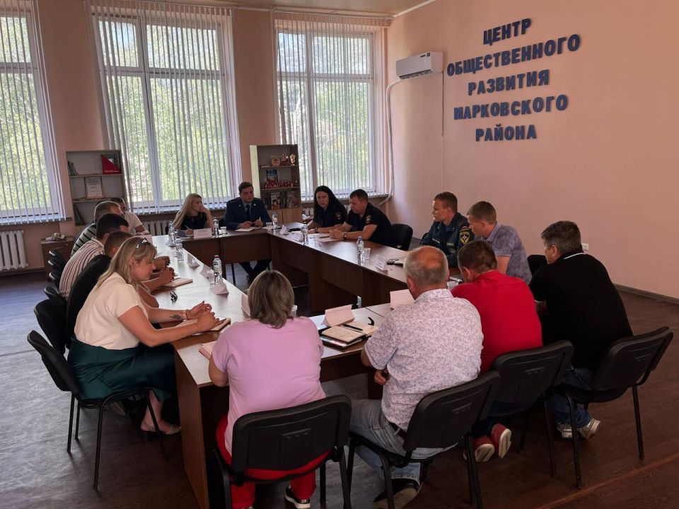 В Марковке провели заседание комиссии по обеспечению безопасности дорожного движения В Марковке провели заседание комиссии по обеспечению безопасности дорожного движения