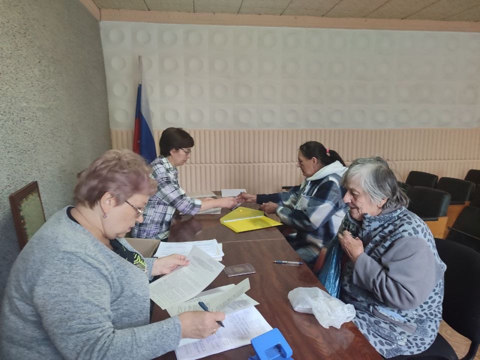 Выездной прием граждан по вопросам получения мер социальной поддержки на приобретение твердого топлива Выездной прием граждан по вопросам получения мер социальной поддержки на приобретение твердого топлива