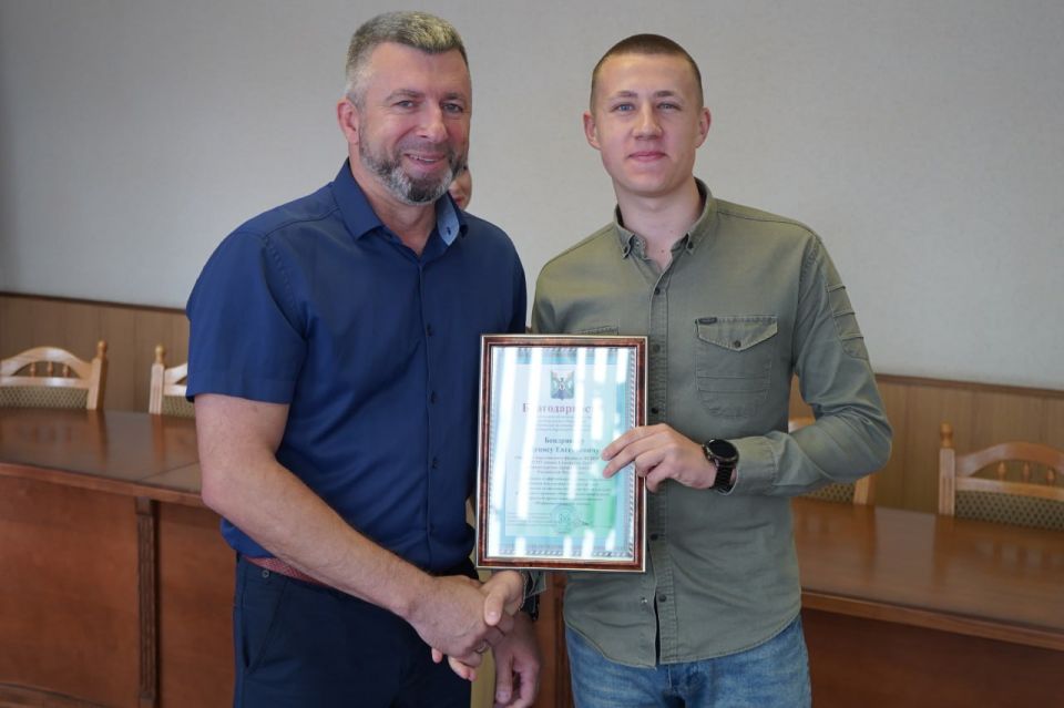 Андрей Сухачев: Заслуженные награды за активную и эффективную работу в привлечении граждан к участию во Всероссийском голосовании за объекты благоустройства в рамках федерального проекта «Формирование комфортной городской... Андрей Сухачев: Заслуженные награды за активную и эффективную работу в привлечении граждан к участию во Всероссийском голосовании за объекты благоустройства в рамках федерального проекта «Формирование комфортной городской...