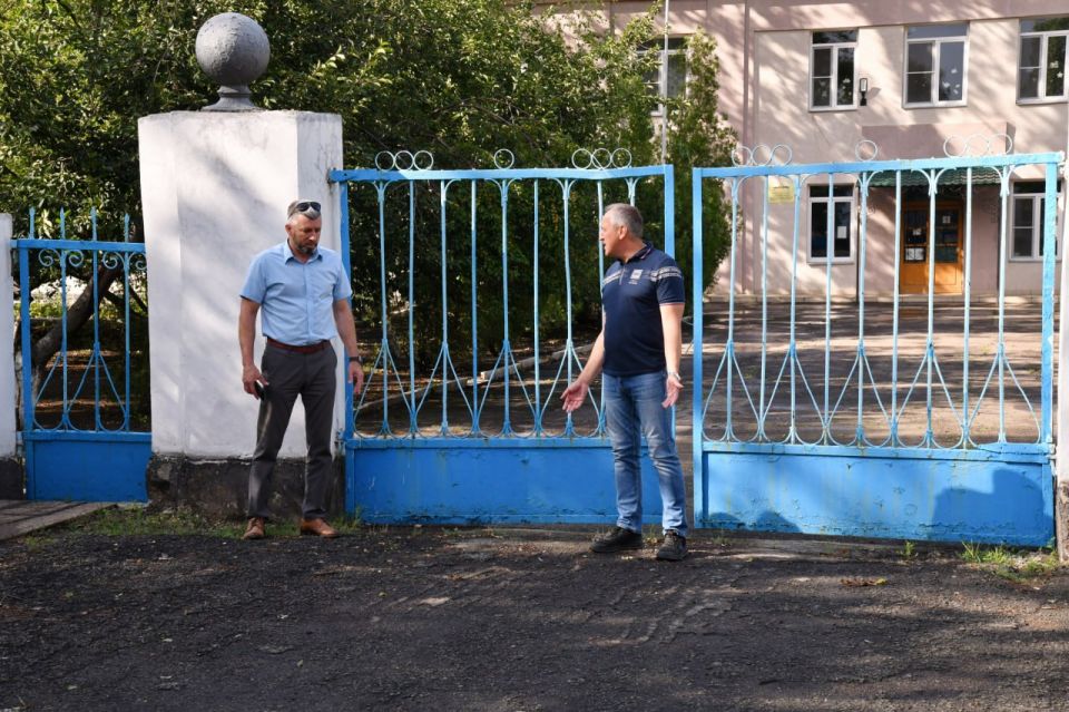 Андрей Сухачев: Проводим ремонт дорожного полотна в населённых пунктах Свердловского муниципалитета Андрей Сухачев: Проводим ремонт дорожного полотна в населённых пунктах Свердловского муниципалитета