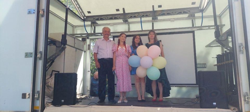 Станично-Луганский ДК подвел итоги работы Станично-Луганский ДК подвел итоги работы