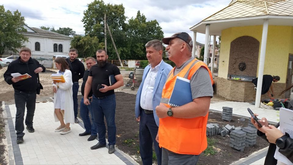 Владимир Чернев: Провел заседание рабочей группы по вопросу реконструкции парка культуры и отдыха нашего города Владимир Чернев: Провел заседание рабочей группы по вопросу реконструкции парка культуры и отдыха нашего города