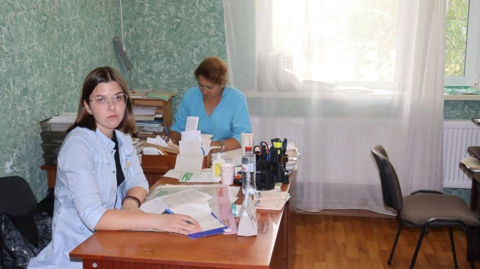 Бригада врачей ЛРКБ, совместно со специалистами Марковской ЦРМБ, осмотрела более 90 жителей Марковского округа Бригада врачей ЛРКБ, совместно со специалистами Марковской ЦРМБ, осмотрела более 90 жителей Марковского округа