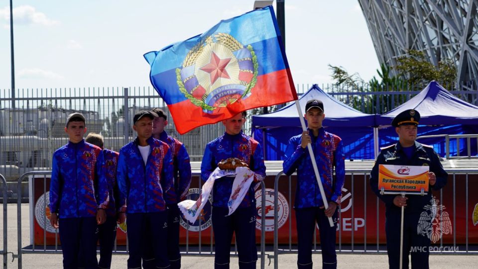 ГОРДОСТЬ ЛНР! Наши спортсмены – лучшие! ГОРДОСТЬ ЛНР! Наши спортсмены – лучшие!