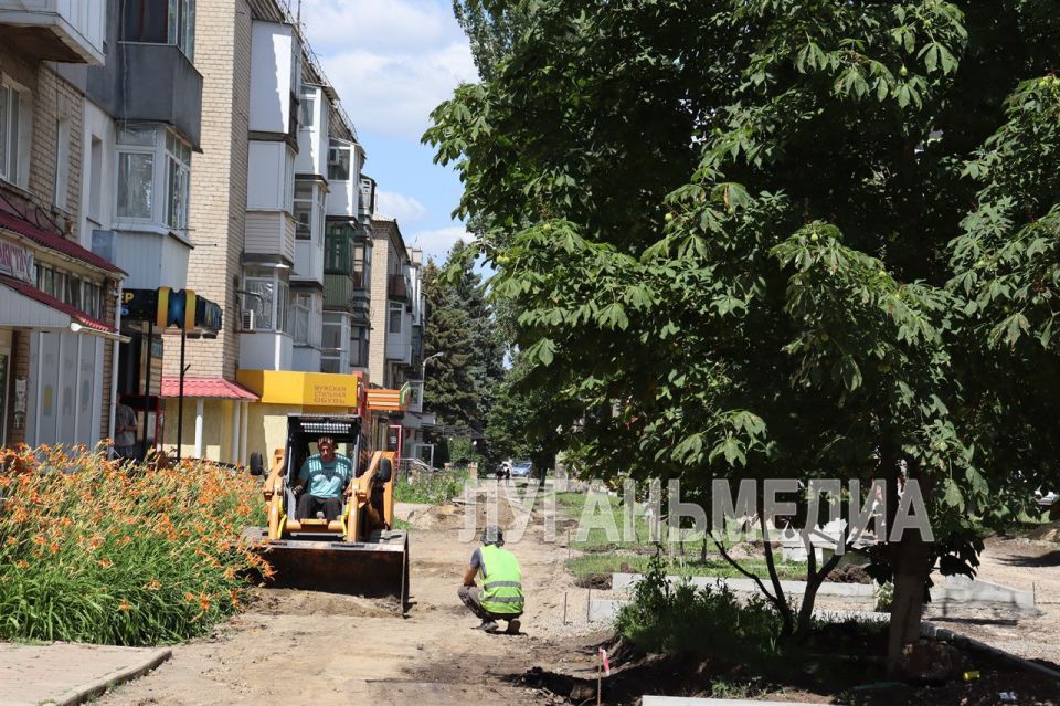 В центре Свердловска создают уют и комфорт В центре Свердловска создают уют и комфорт